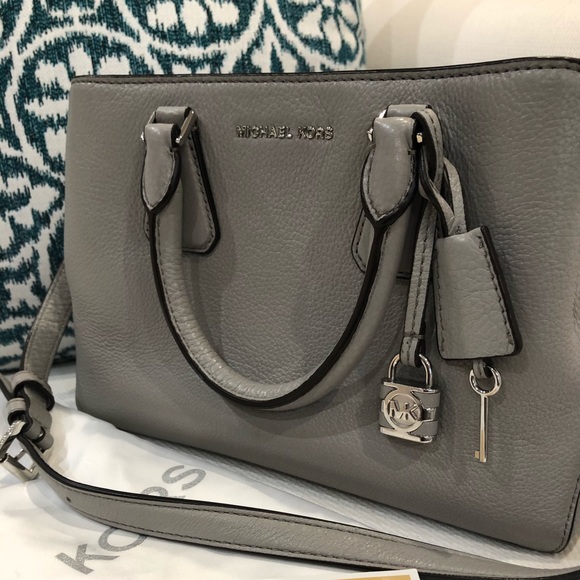 Michael Kors Bag - Picture 2 of 8